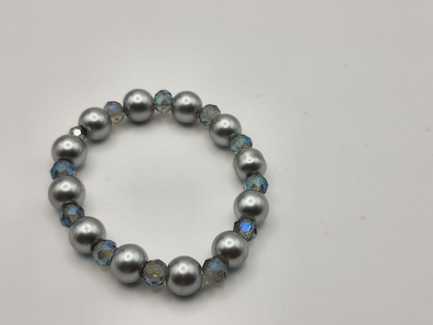 Kids Faux Pearl and Glass Bracelet