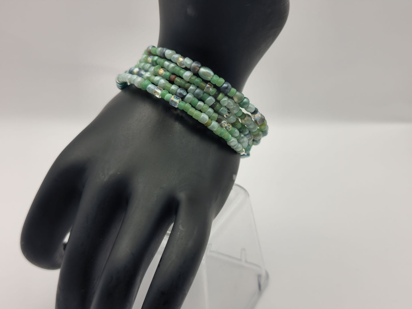 Light Green Seed Beed Bracelet